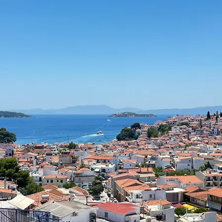 Bj House * Skiathos Town