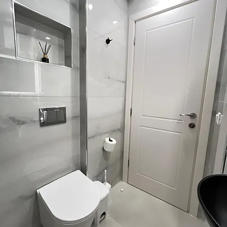 Bj House * Skiathos Town